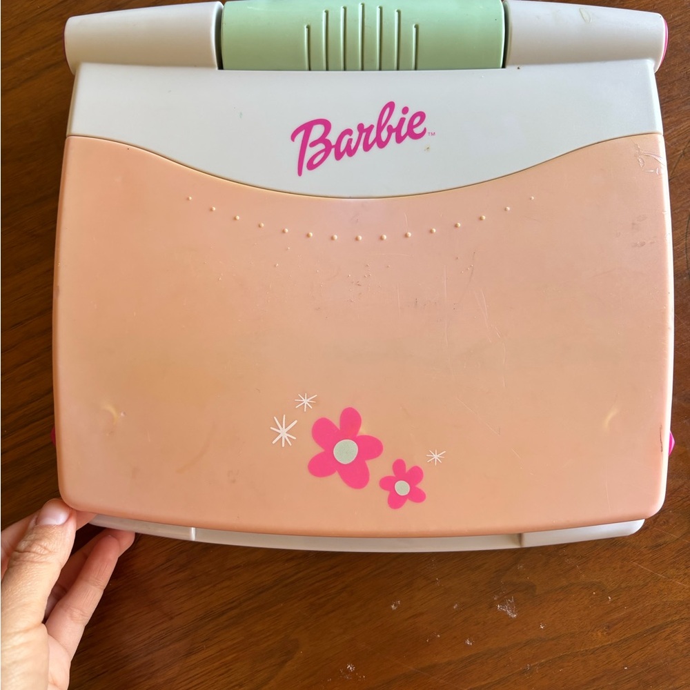 Y2K Mattel Barbie B-Bright Children's Electronic Talking Educational Laptop.
